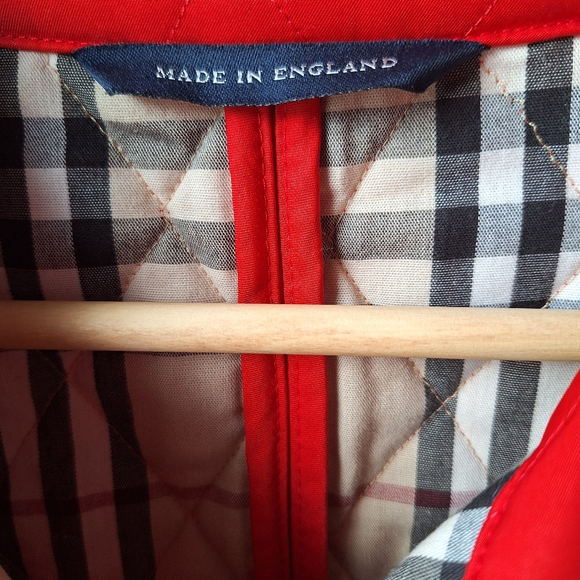 BURBERRY red quilted jacket - Picture 3 of 10